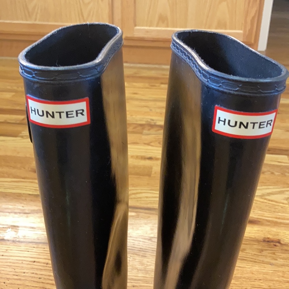 Hunter Original Black Adjustable Gloss Rain Boots - Picture 4 of 15